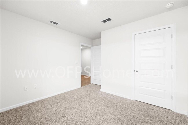 Building Photo - 2835 Patriot Ridge Dr