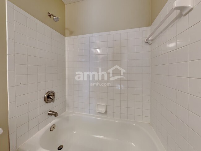 Building Photo - 5095 Algean Dr