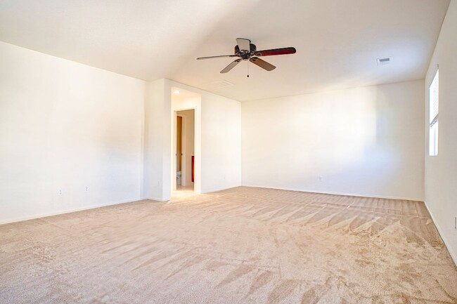 Building Photo - 3 bedroom Townhome in Otay Ranch