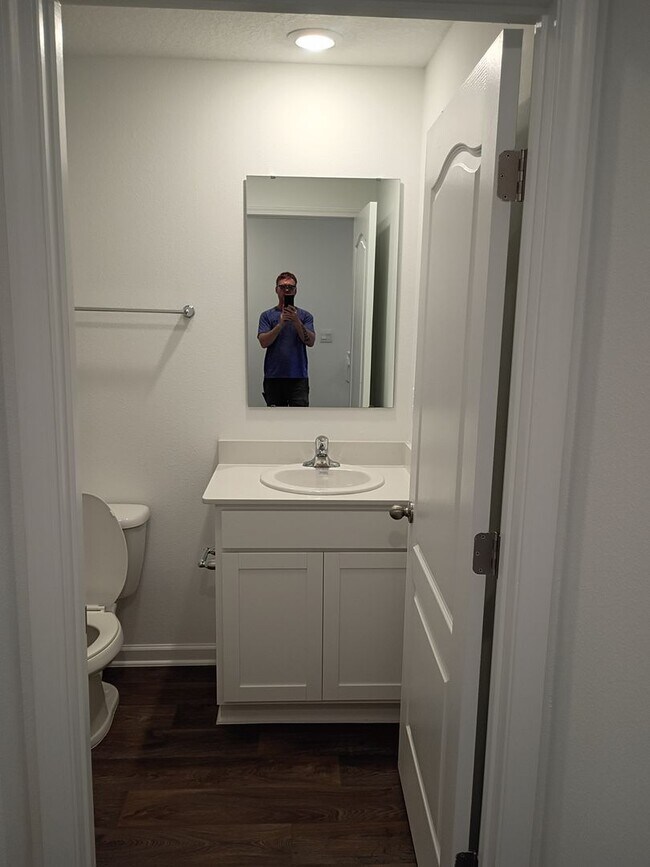 Building Photo - Newly Built 3BR/3BA Home in West Ortega La...