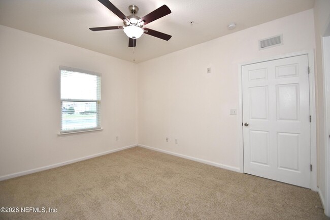 Building Photo - 2211 Golden Lake Loop