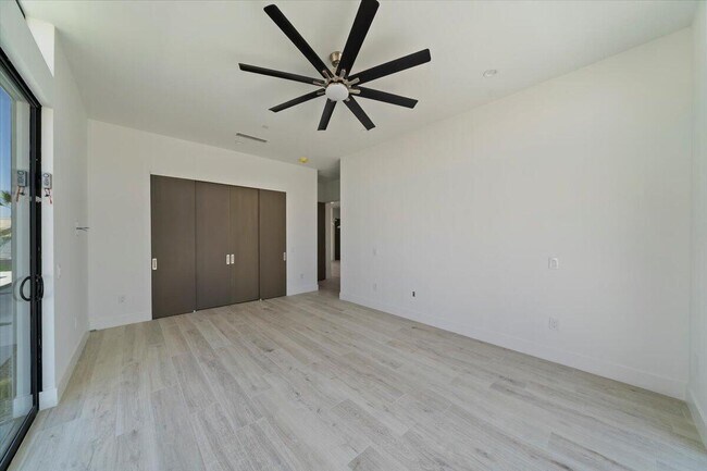 Building Photo - 78525 Orcabessa Dr