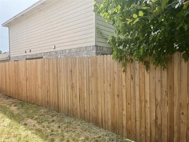 Building Photo - 1217 Village Garden Dr