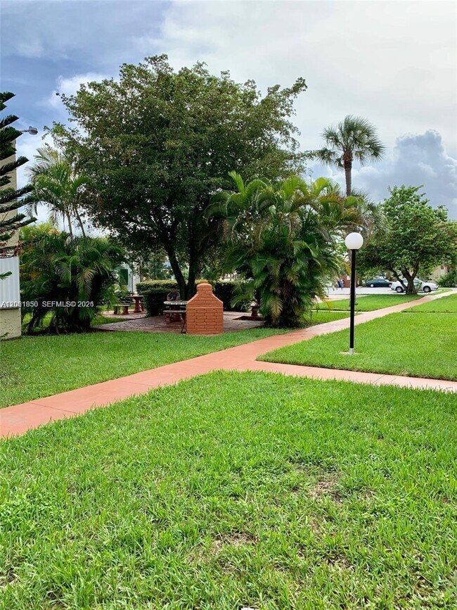 Building Photo - 9380 W Flagler St