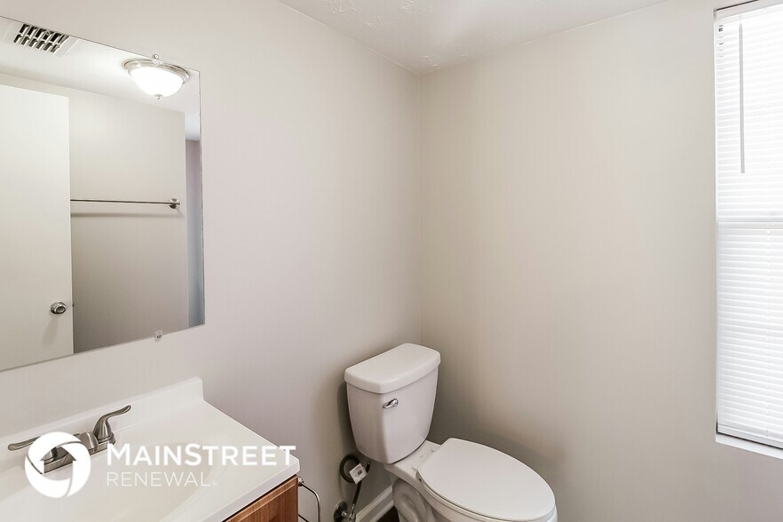 Building Photo - 10361 Wisteria Ln