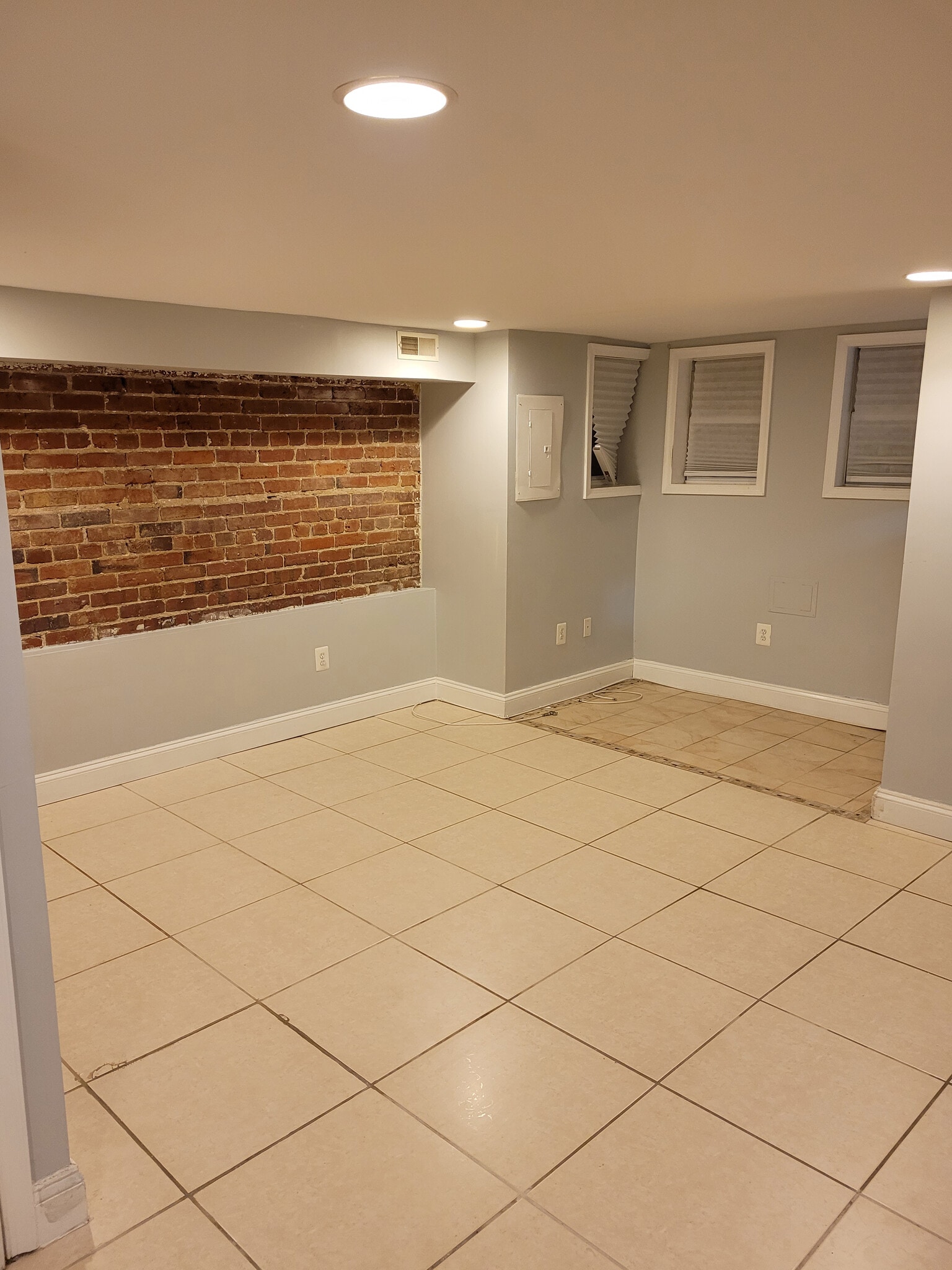 Building Photo - 127 Seaton Plz NW