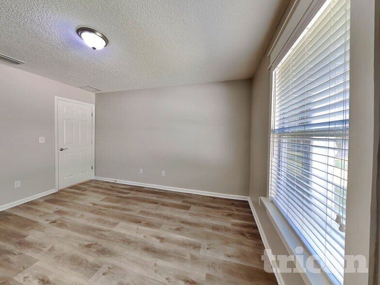 Building Photo - 2968 Majestic Oaks Ln