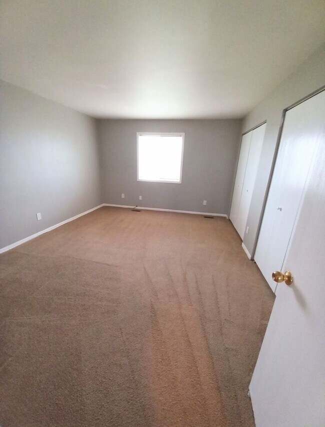 Building Photo - Your Next Home Is Calling—Don’t Wait!