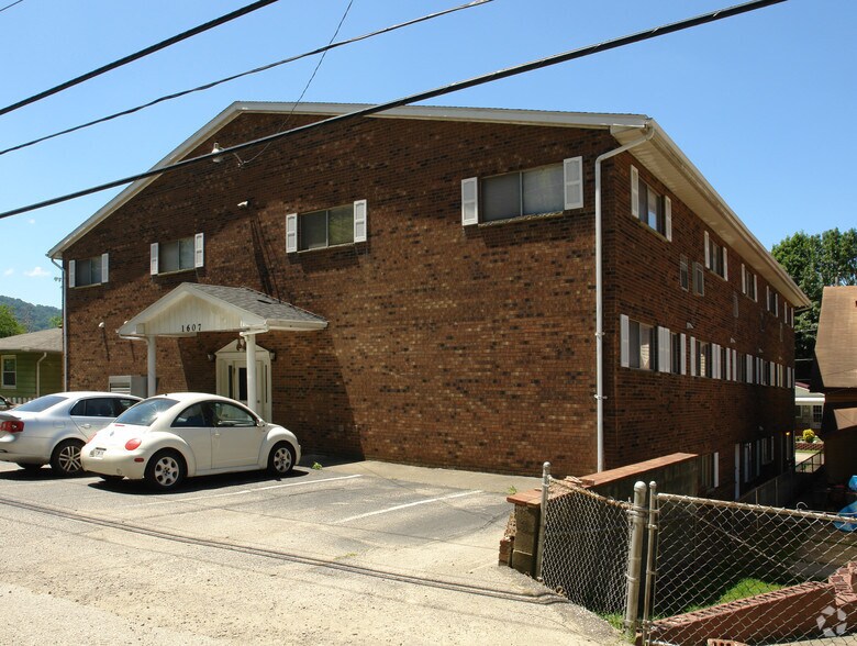 Primary Photo - Patriot East (FKA River East)