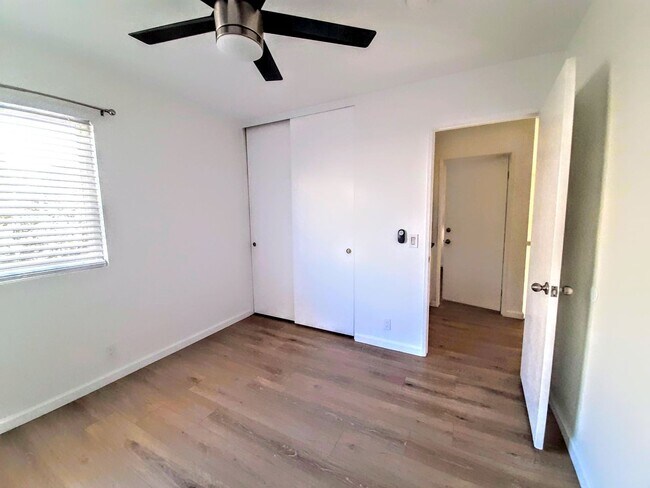 Building Photo - 8928 Sage Ct