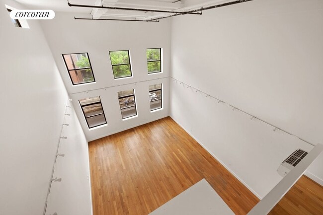 Building Photo - 241 Bedford Ave