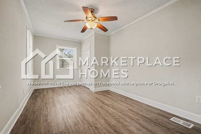 Building Photo - 316 Henry Aaron Ave SW