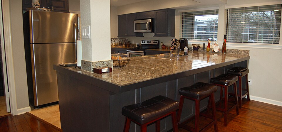 Plenty of room at the kitchen island for stools - 8710 Park Ln