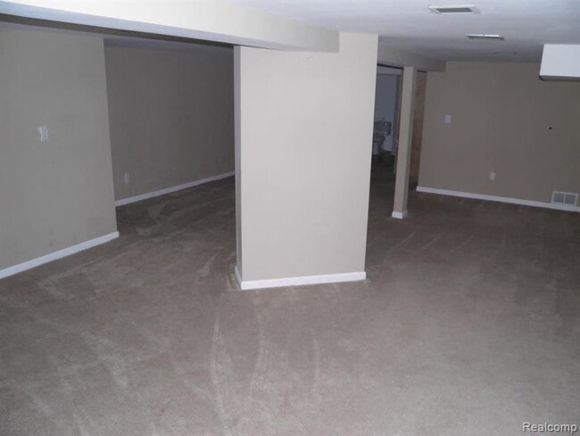 Building Photo - 43805 Hanford Rd