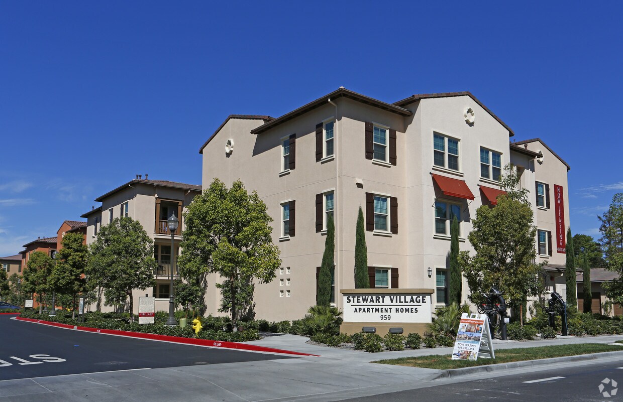 Stewart Village Apartment Homes Sunnyvale