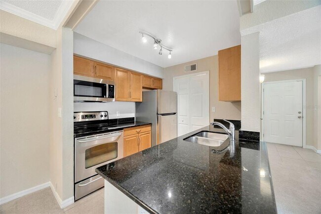 Building Photo - 3274 Haviland Ct