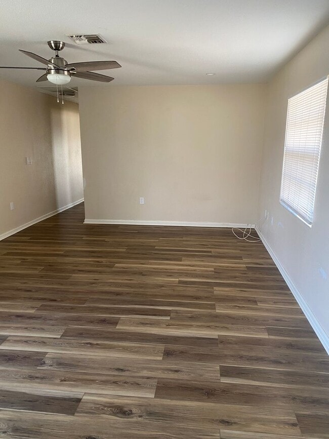 Building Photo - Locke Street Triplex Units