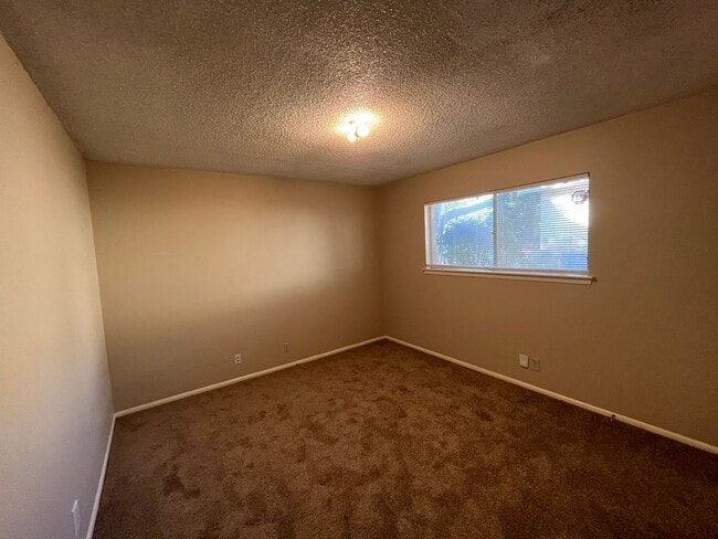 Building Photo - 4526 Maybrook Woods St