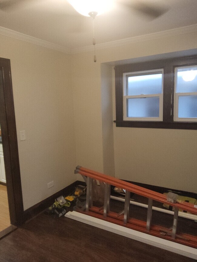 Building Photo - 1828 Berdan Ave