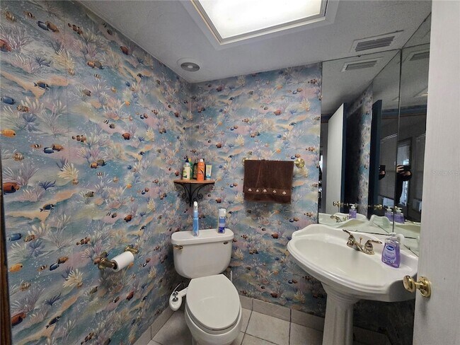 Building Photo - 55646 Carl St