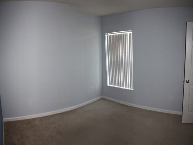 Building Photo - 4095 SW 51st Ct