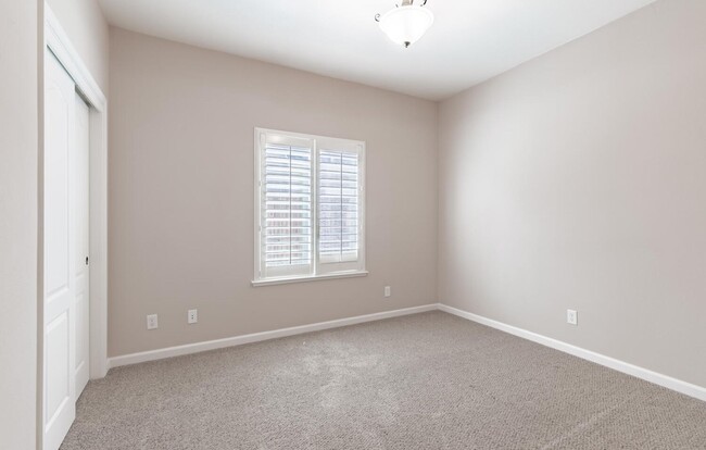 Building Photo - 4 Bedroom in Buchanan School District