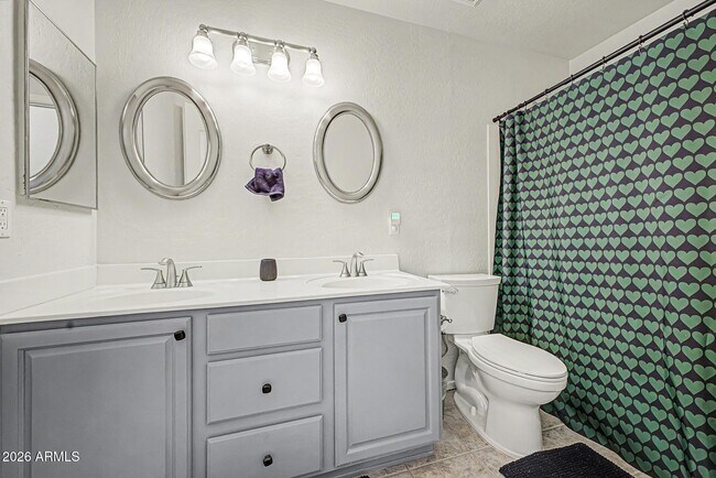 Building Photo - 10618 E Morning Star Dr