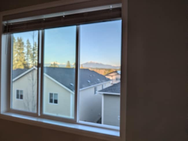 Building Photo - 912 119th Ave SE