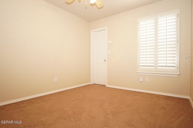 Building Photo - 7133 Mesquite Tree Ln