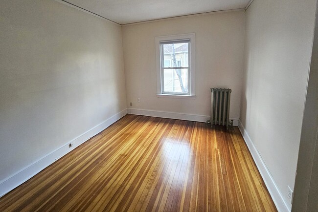 Bedroom 3 - 32 Lancaster Rd