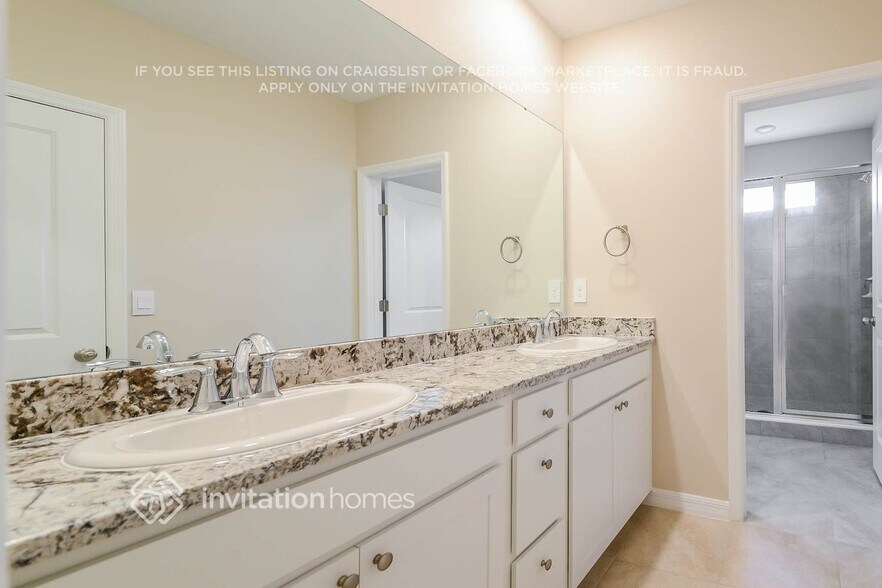 Building Photo - 2830 Midnight Pearl Dr