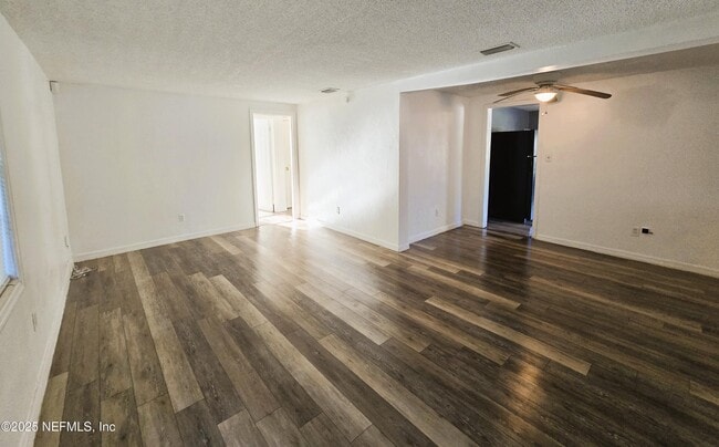 Building Photo - 9142 4th Ave