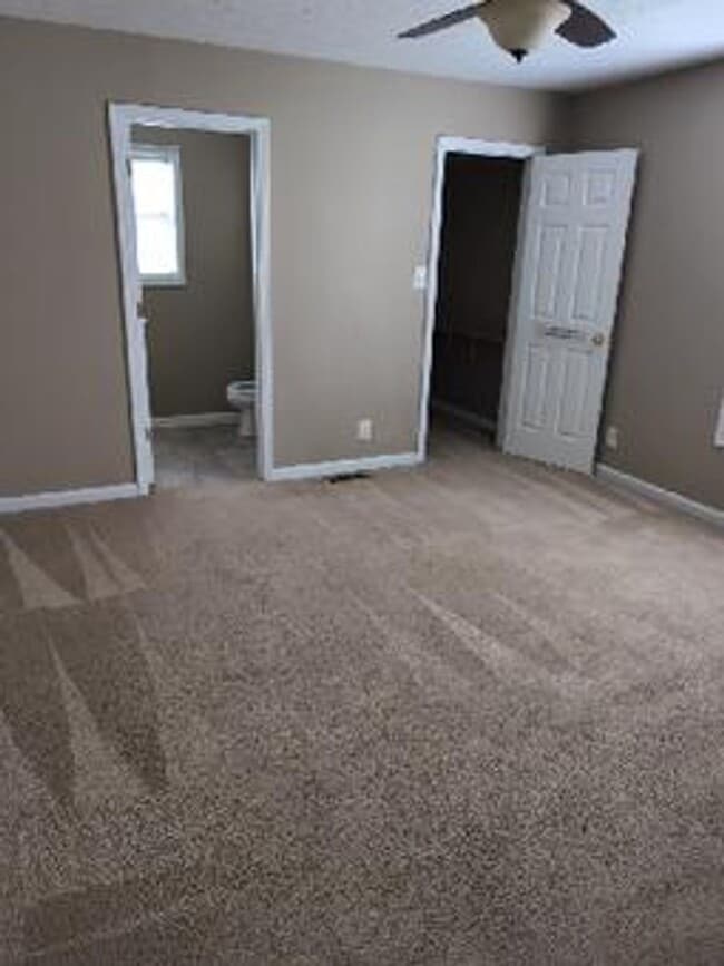 Building Photo - 3274 N Senseney Cir