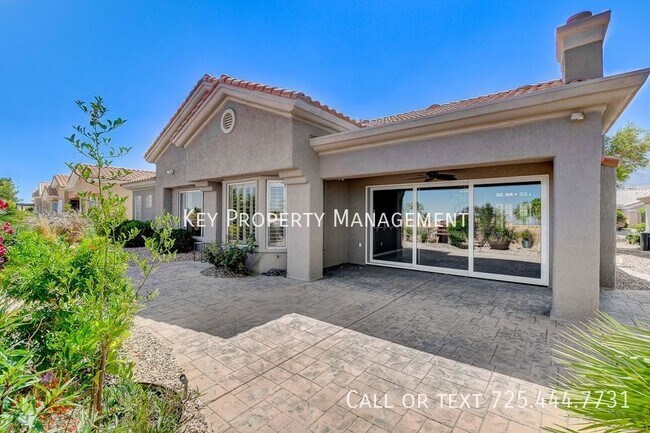 Building Photo - 2240 Sun Cliffs St