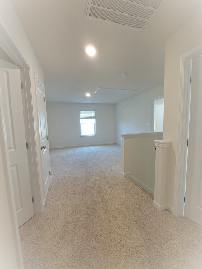 Building Photo - 12032 Sweet Almond Ln