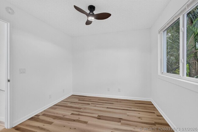 Building Photo - 6391 Riverwalk Ln