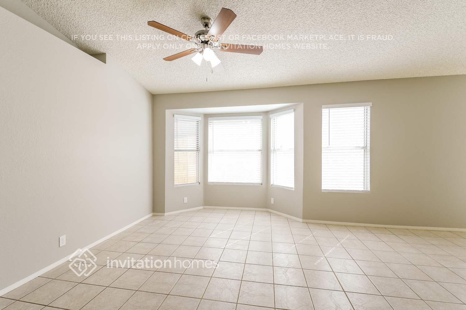 Building Photo - 4050 W Electra Ln