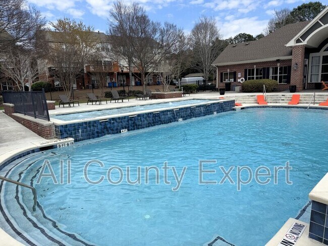 Building Photo - 4123 Howell Park Rd