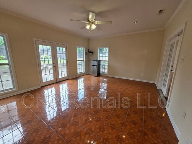 Building Photo - 1713 Paramore Pl NE