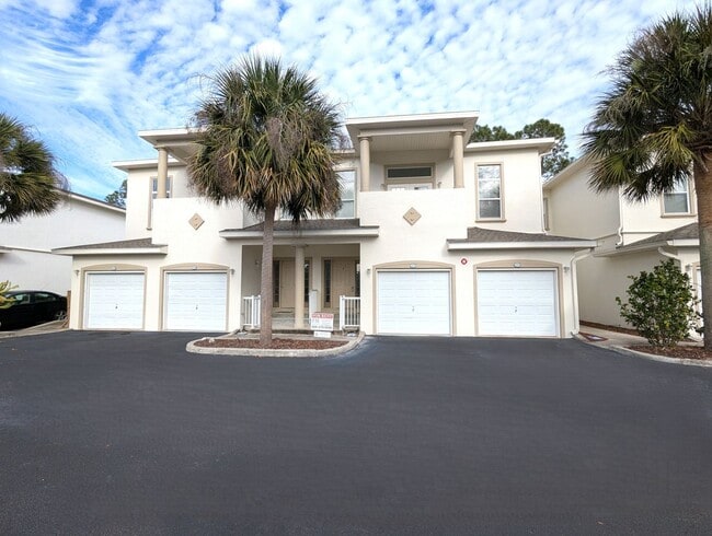 Building Photo - SPECIAL: WAIVING $250 ADMIN FEE on this 3 Bedroom, 2 Bath with Private Balcony off Primary Bedroo...