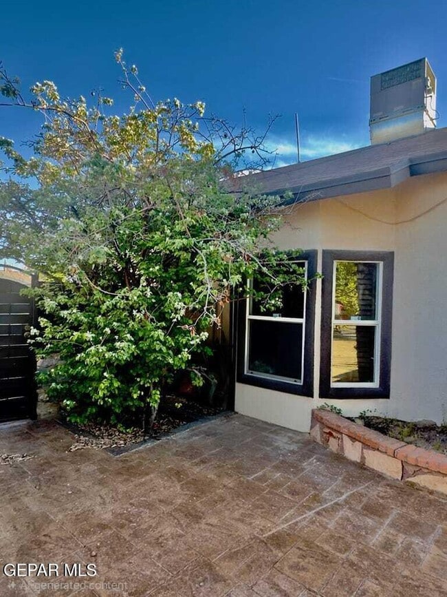 Building Photo - 12272 Tierra Pez Way