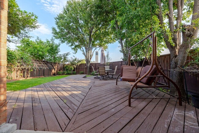 Building Photo - 6405 Calloway Dr