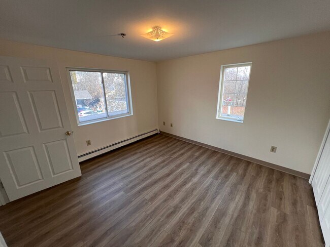 Building Photo - 34 Lafayette St