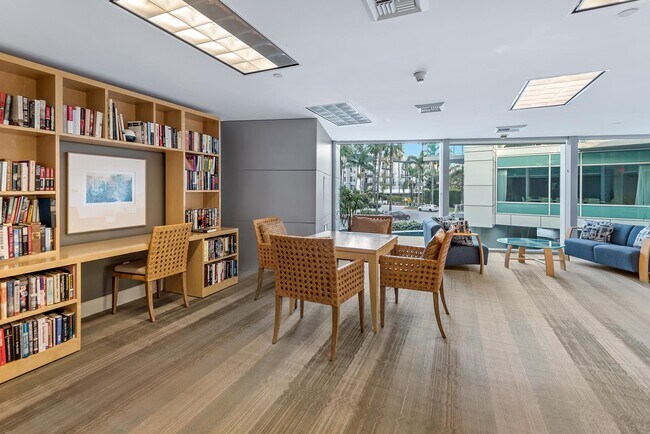 Building Photo - 13600 MARINA POINTE Dr