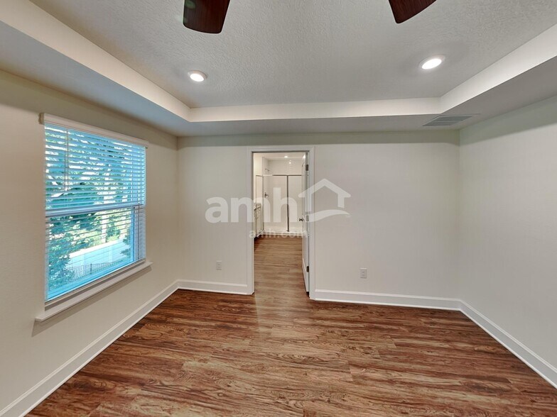 Building Photo - 8579 Belfort St