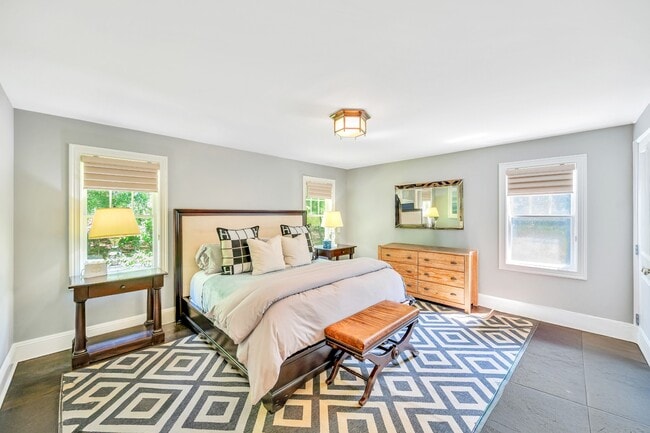 Building Photo - 25 Broidy Ln