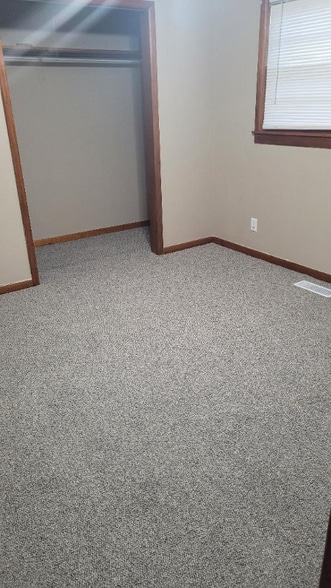 Building Photo - 313 N Madison Ave