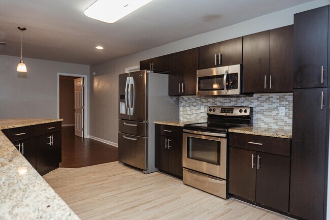 Building Photo - 16 Mariners Ln