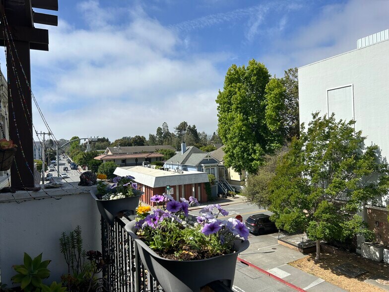 top floor vista - 190 Walnut Ave