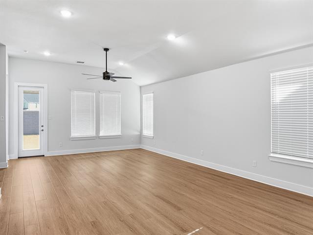 Building Photo - 2712 Andorra Rd